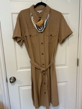 Reitmans Short sleeve shirt dress - Camel XL